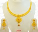 22Kt Gold Stones Necklace Set - Click here to buy online - 5,281 only..