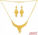 22K Gold  Necklace Set - Click here to buy online - 2,425 only..