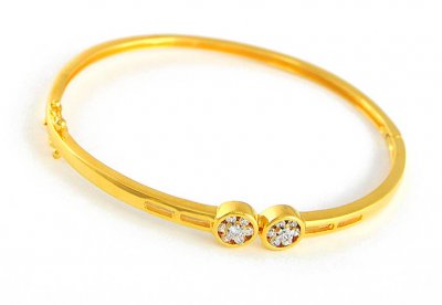 Gold Bangle with Star Signity ( Stone Bangles )