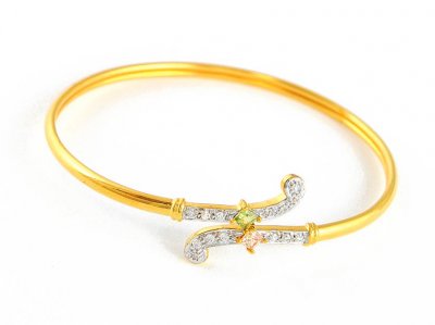 Gold Bangle with Star Signity ( Stone Bangles )