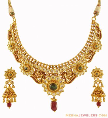 Beautiful Antique Gold Necklace Set ( Antique Necklace Sets )