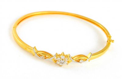 22Kt Bangle with Signity ( Stone Bangles )