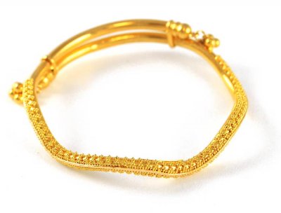 22k Designer Bangle ( Baby Bangles )